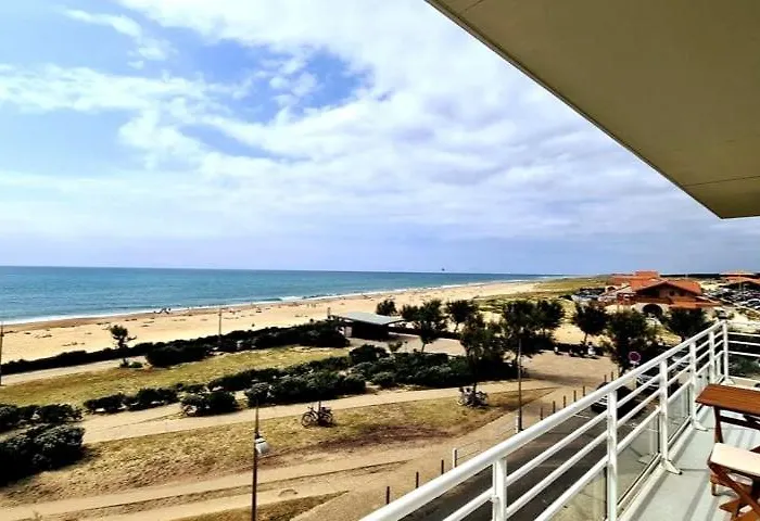 Front In Hossegor דירה *